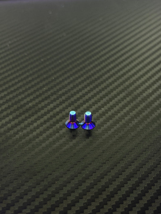 ultra bee reservoir cap bolts